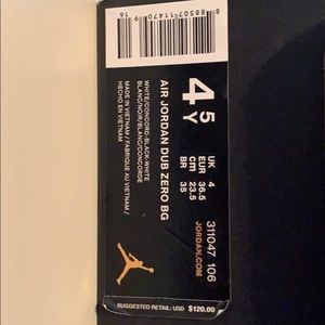 Air Jordan dub zero size 4.5 y